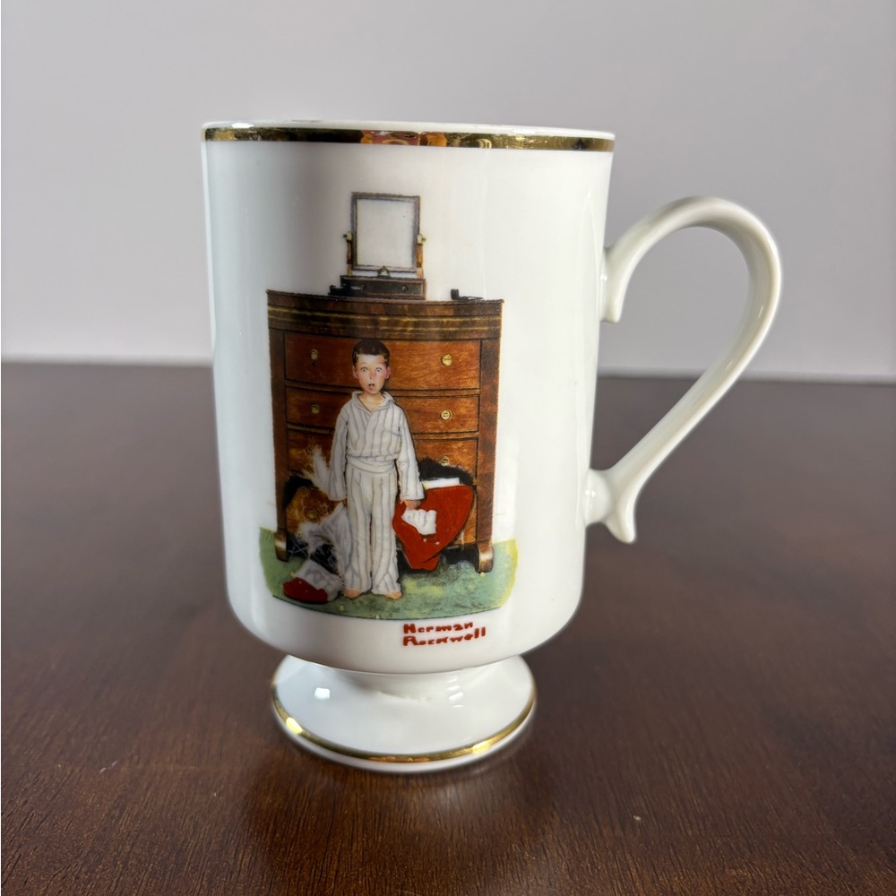 Vintage Porcelain Coffee Mug featuring “ The Discovery “ painting